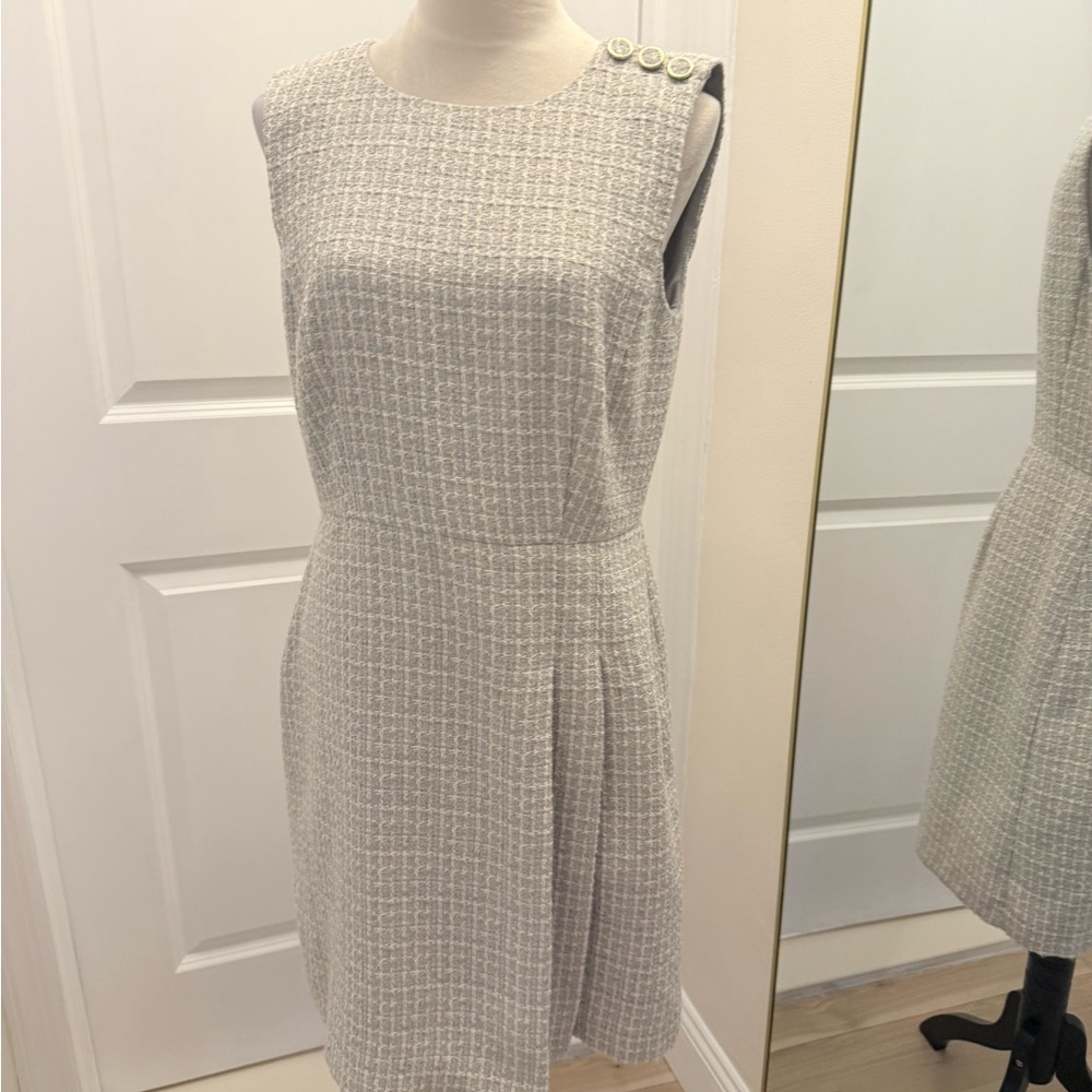 ANN TAYLOR GRAY TWEED SHEATH DRESS 6 - Picture 11 of 12